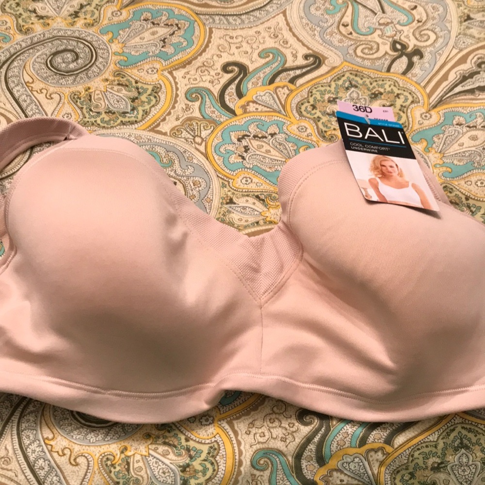 Bali Sports Bra size 36D